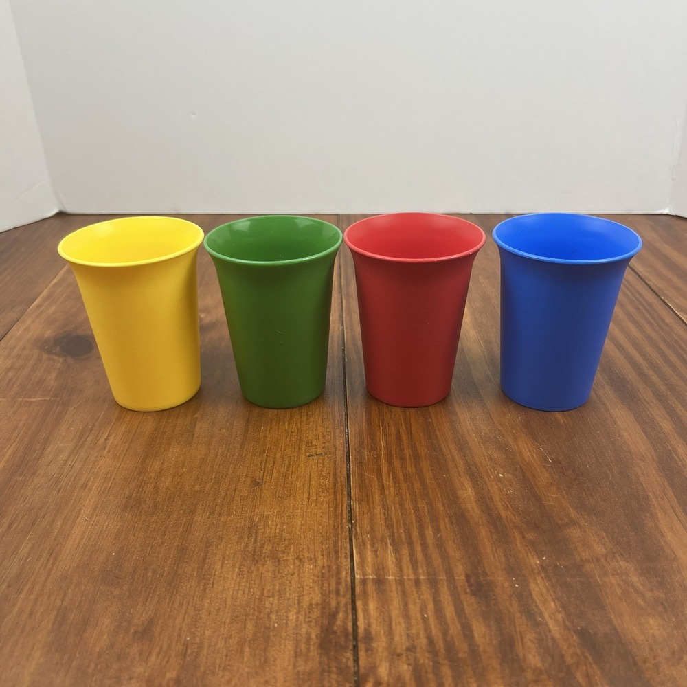 Set of 4 Classic Tupperware 7oz Bell Tumblers Primary Colors #109 Series 1970s